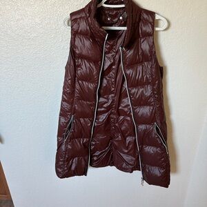 Women's Maroon Puffer Vest down small